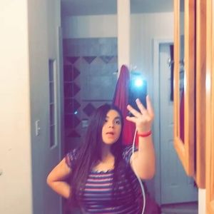 Meet your Posher, Ivette